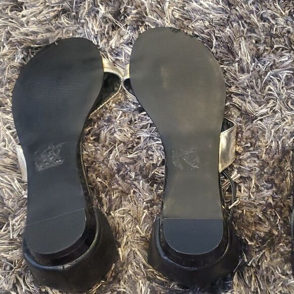 Steve Madden Strappy Flat Sandals 10 - Picture 5 of 5